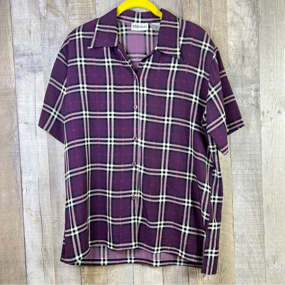 Millenium Vintage Button Front Short Sleeve Plaid Purple Shirt with a Co…